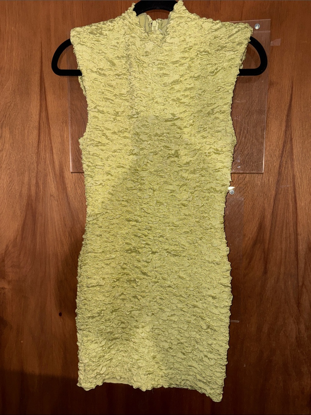 Astr Annika Crinkled Popcorn Textured Bodycon Dress